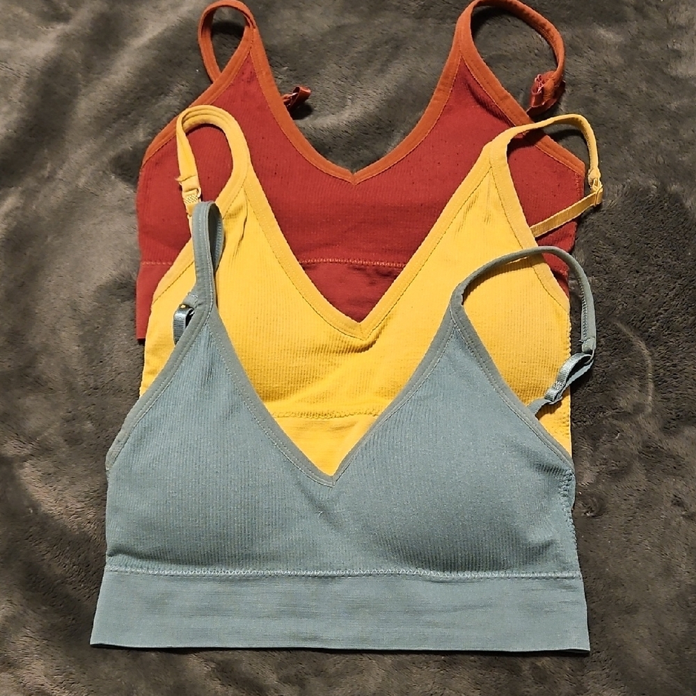 Seamless Lingerie Three Bralettes